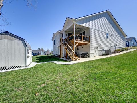A home in Hendersonville