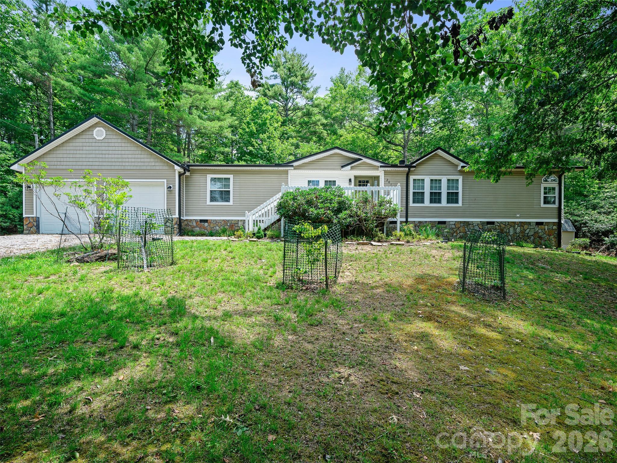 201 Franklin Village Road, Spruce Pine, NC, 28777