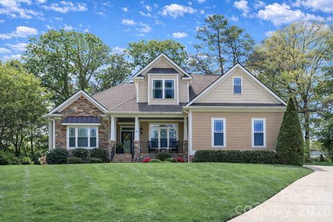 909 Argyle Court Statesville NC 28677