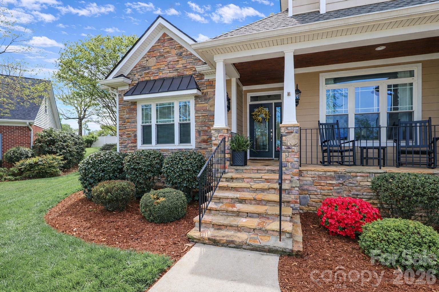 909 Argyle Court