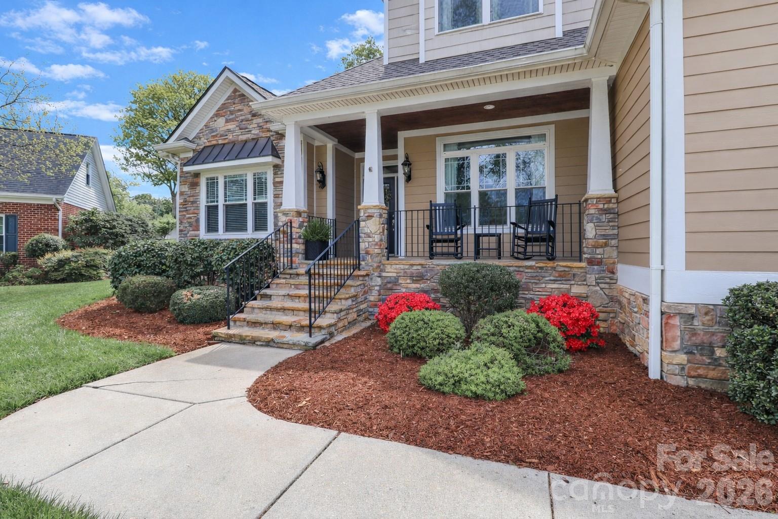 909 Argyle Court