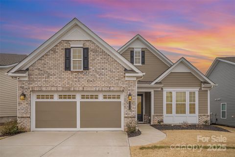 4018 Moxie Way Charlotte NC 28215