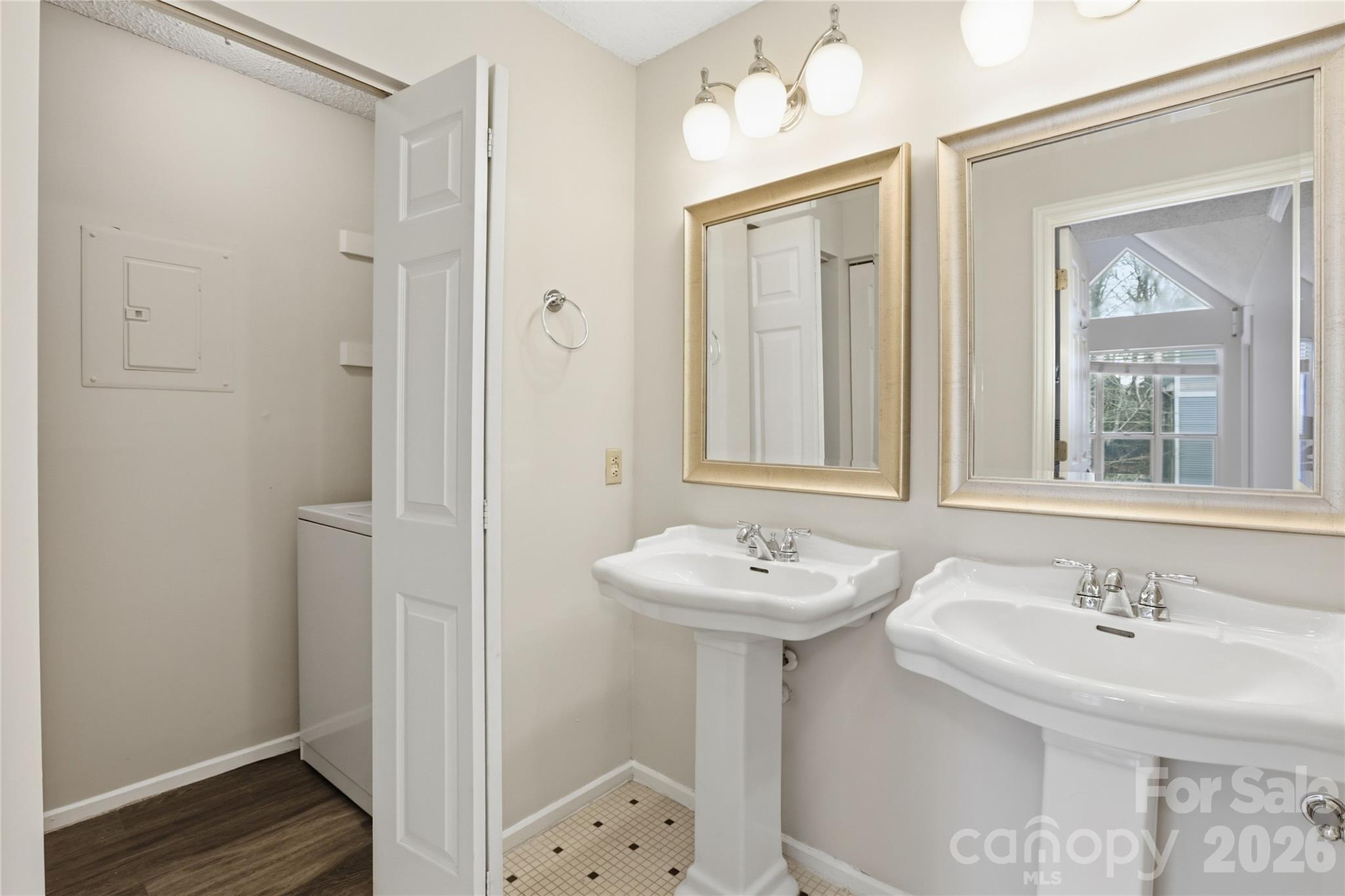 The Villages of Eastover Glen - Residential