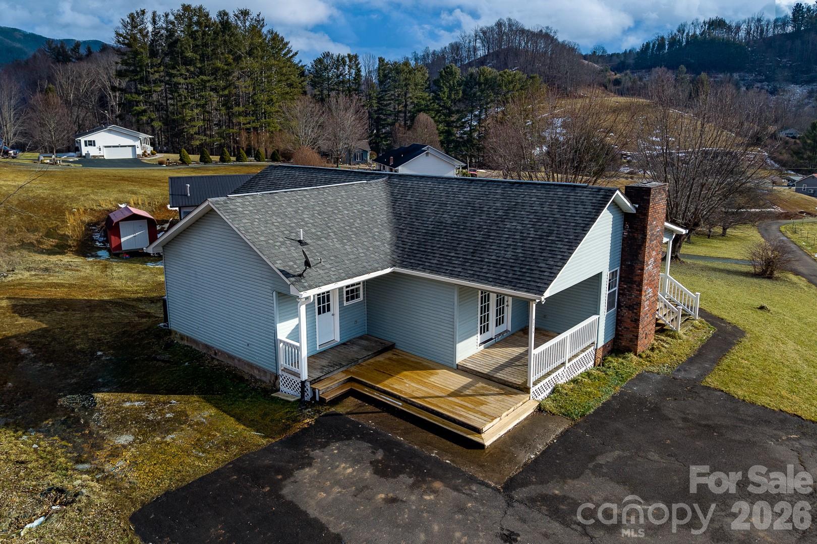 7215 Hwy 421 Highway N