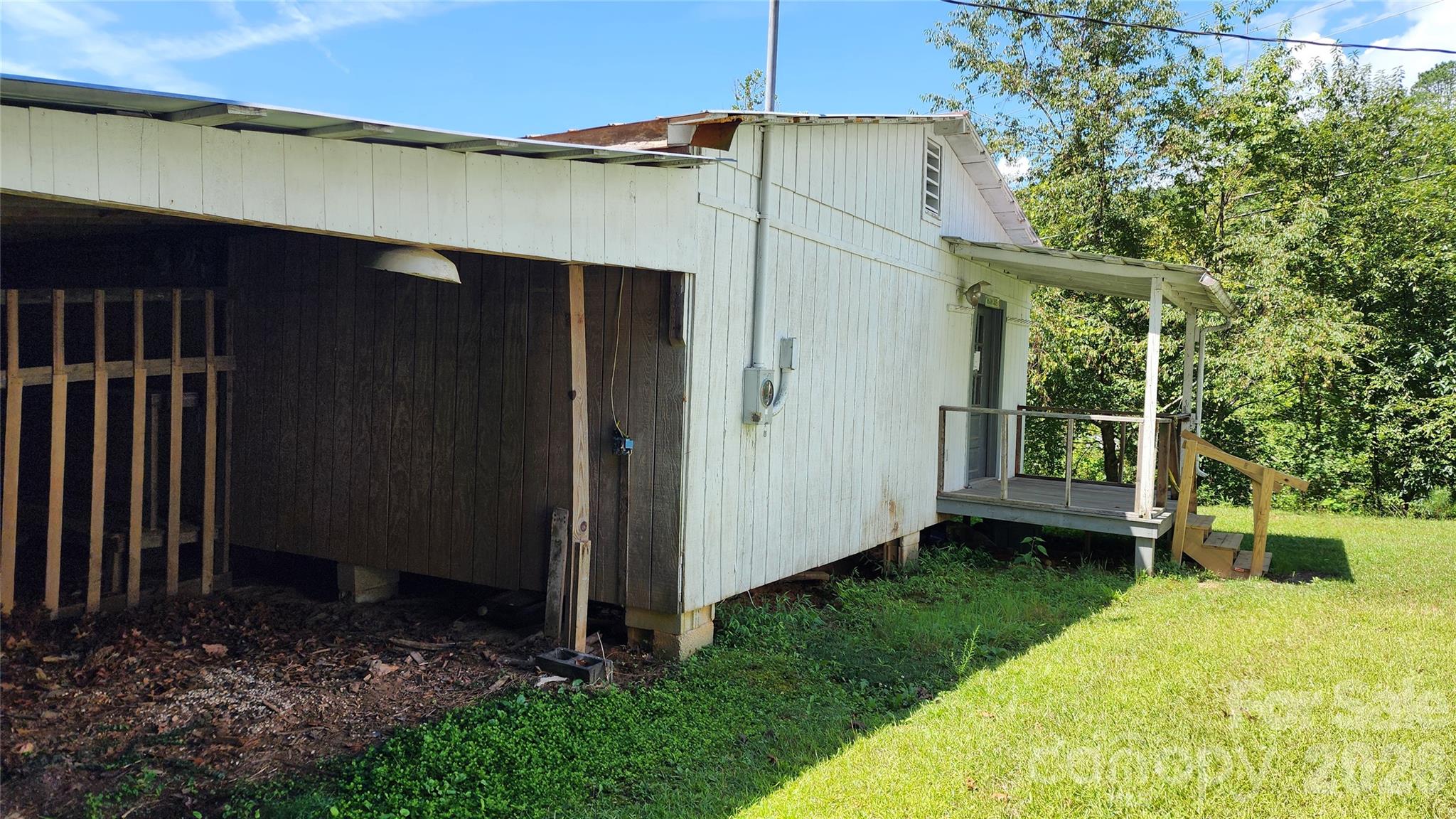6174 Hwy 221 Highway N