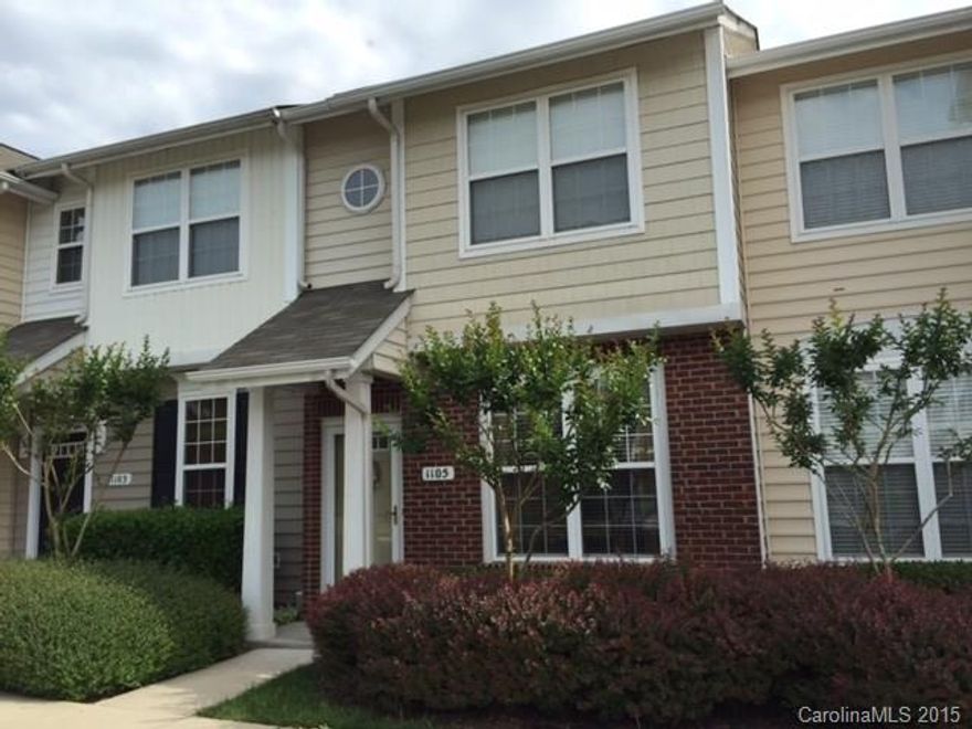 Immaculately maintained Fort Mill Townhome. Great Room with 9' Ceilings and Gas Fireplace. Kitchen has Corian Countertops with pass through to Dining room. All Appliances are here! Fenced patio & Storage Area. Master Bedroom has large Walk-in Closet. Master Bath has ceramic flooring & Garden Tub with Shower Surround. Perfect place to Begin or Begin Again! Popular Fort Mill Schools include Fort Mill High School and Gold Hill Elementary and Middle School. Great Community Pool. No Pets, No smokers.