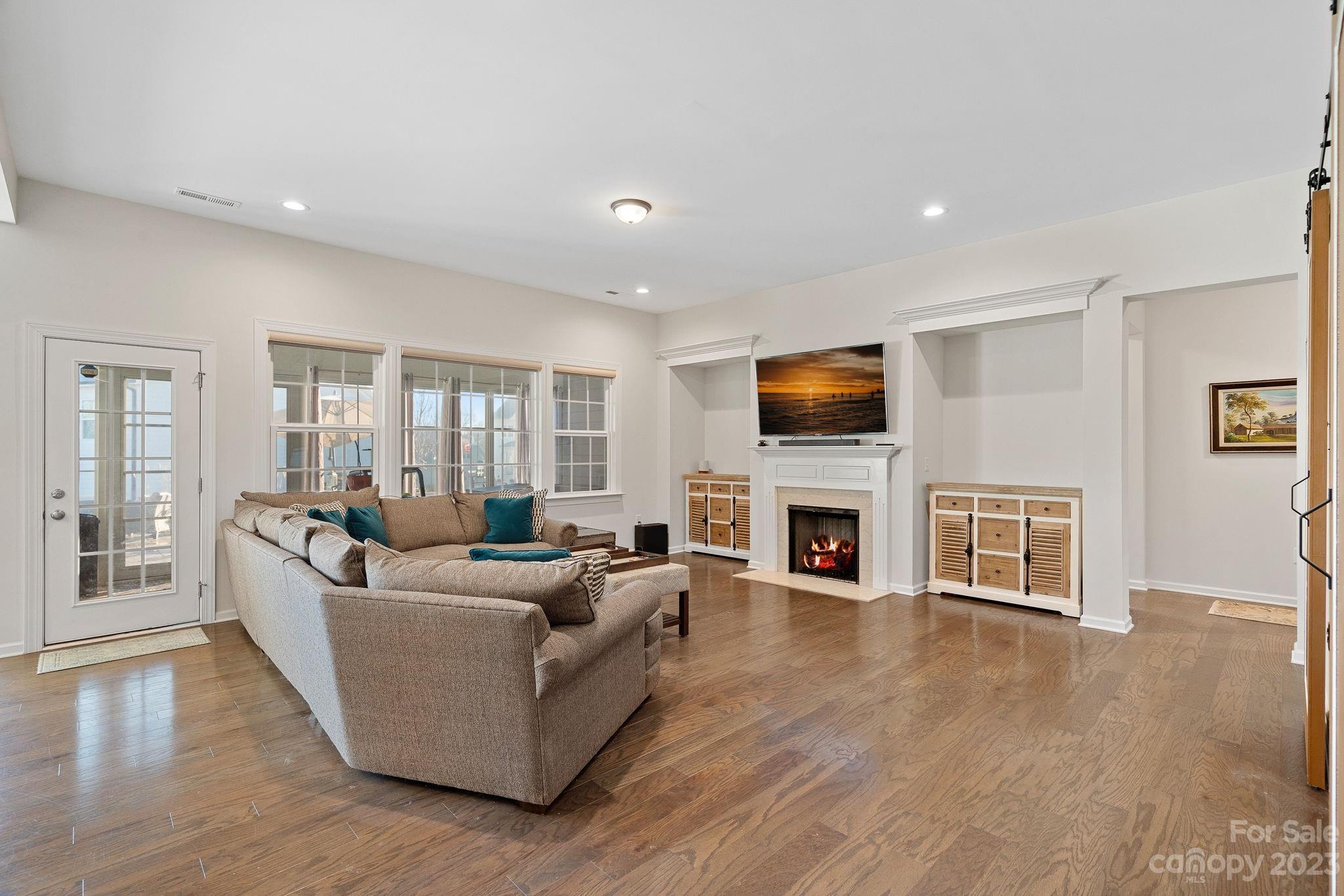 McLean Overlake - Residential