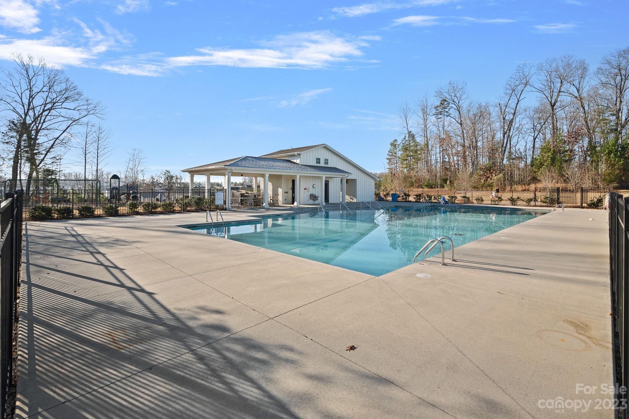 McLean Overlake - Residential