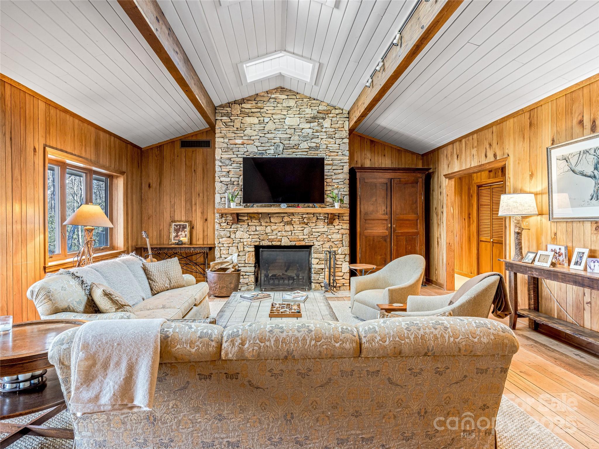 Lake Toxaway Estates - Residential