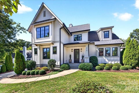 Photo of 416 Woodland Street, Davidson, NC 28036 (MLS # 4425891)
