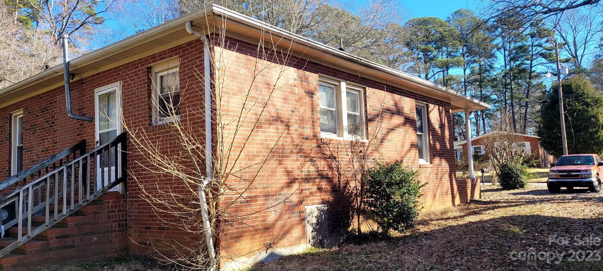 Cedar Crest - Residential