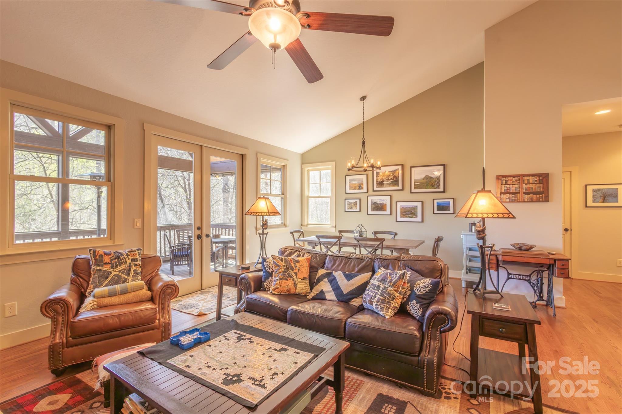 121 Woodbridge Drive