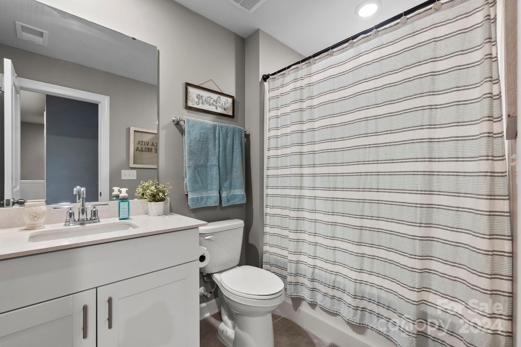 Ashe Downs Townhomes - Residential