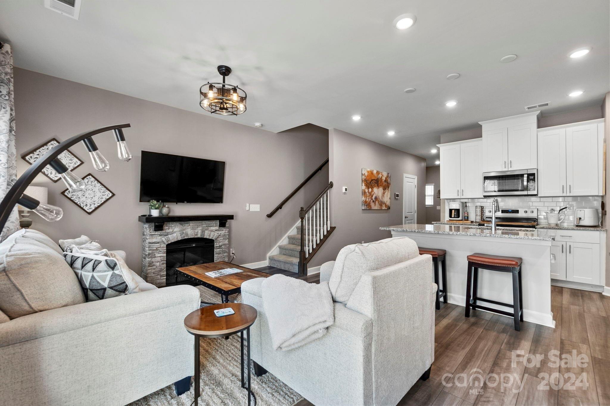 Ashe Downs Townhomes - Residential