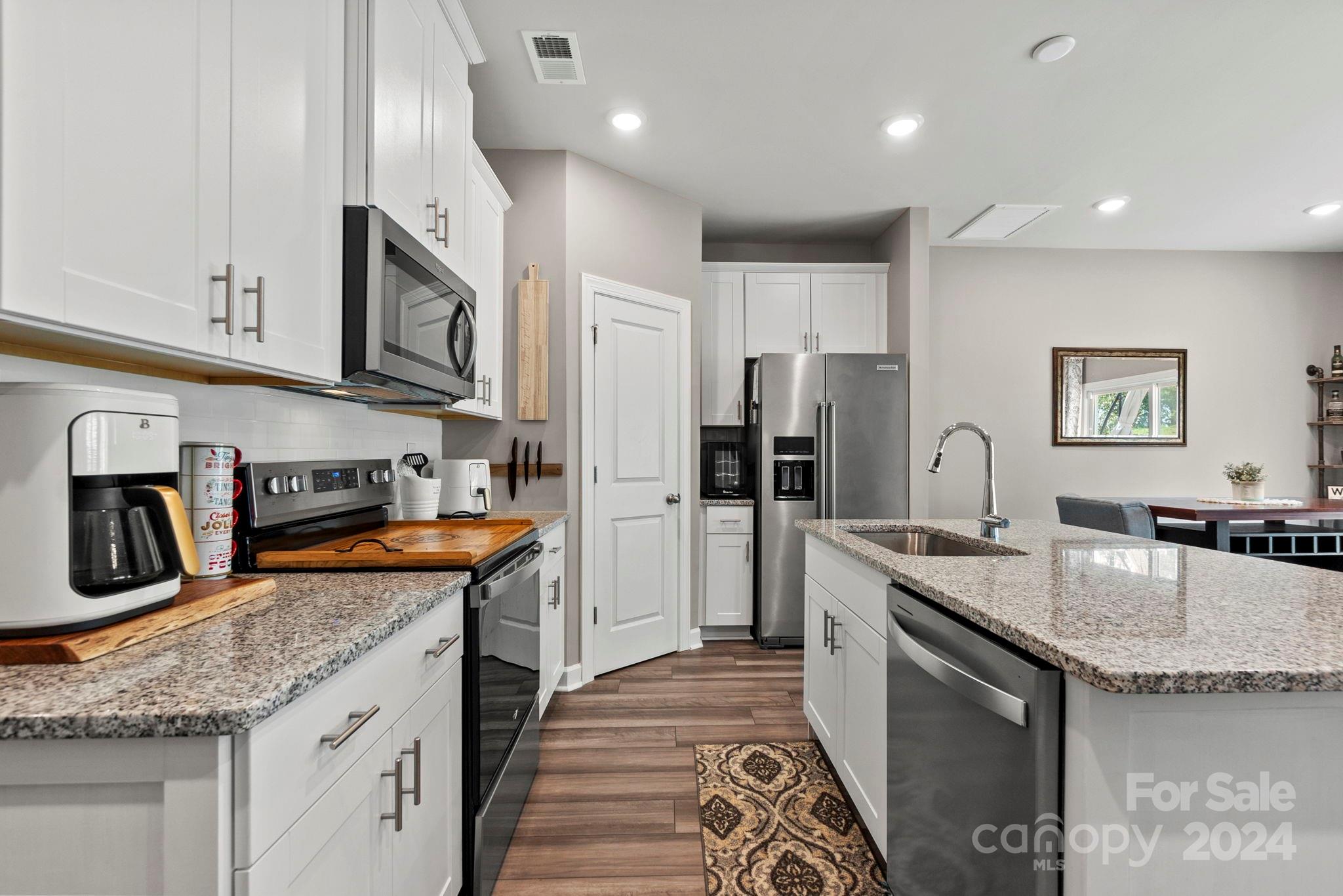 Ashe Downs Townhomes - Residential