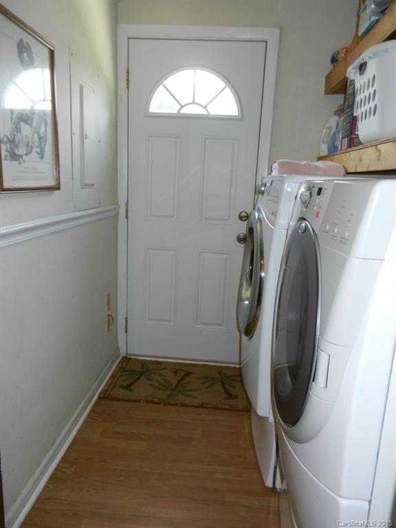 Twelve Oaks - Residential