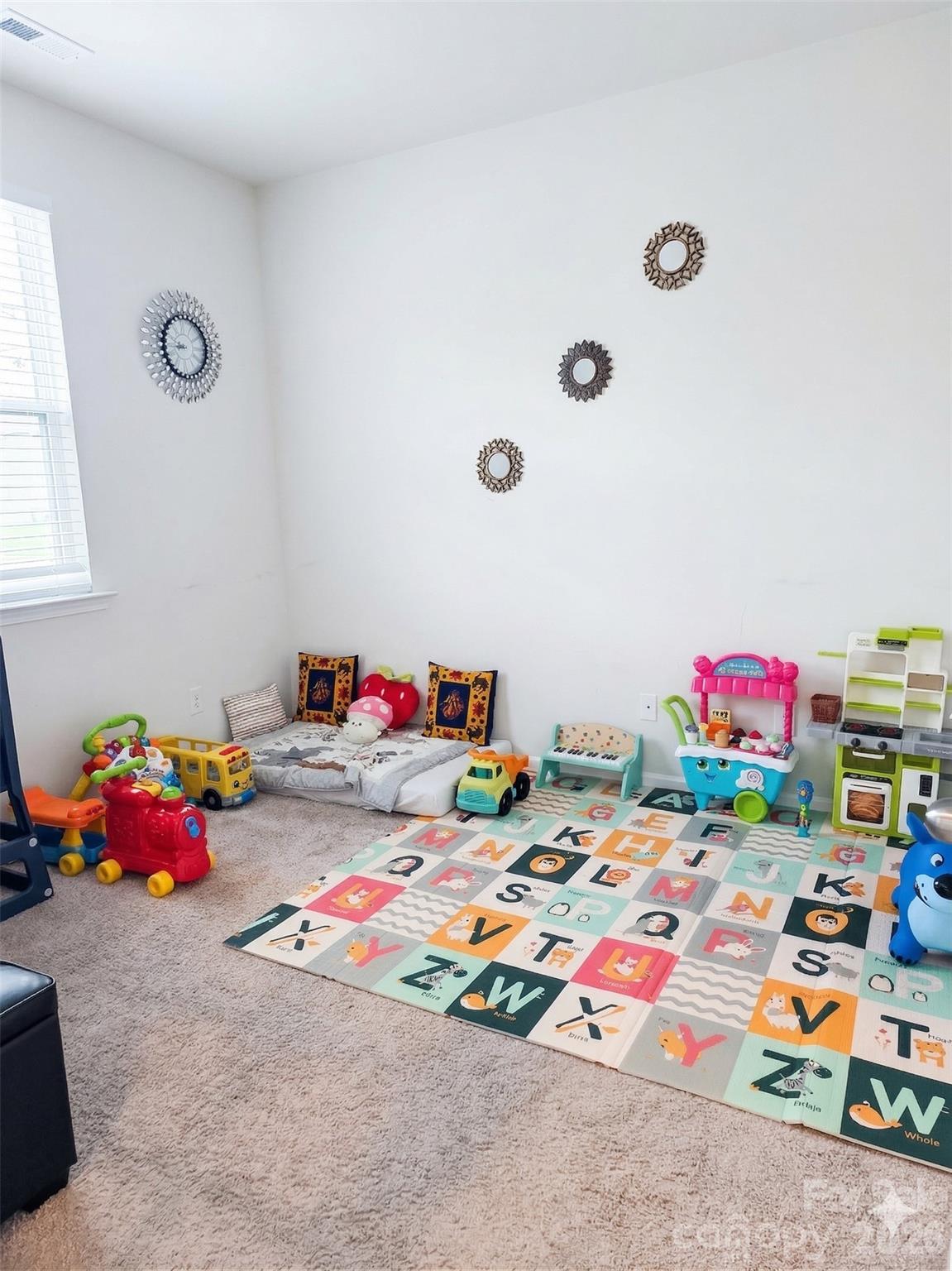 6018 Weddington Pointe Drive