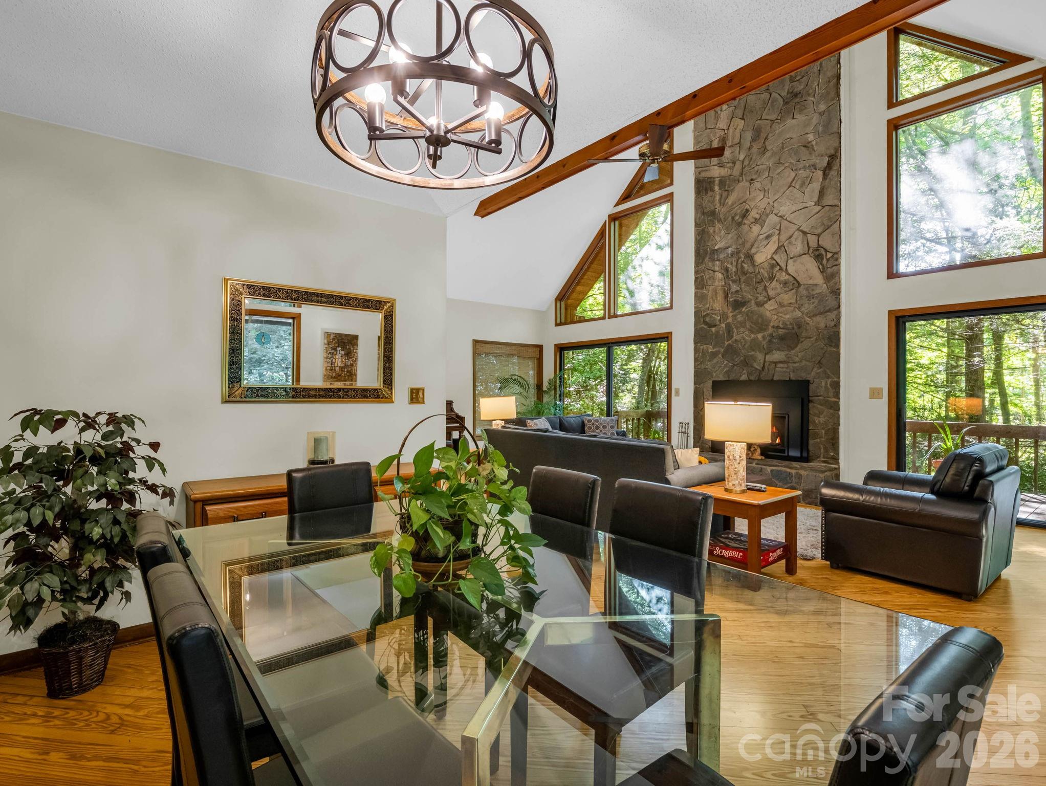 141 Hemlock Lane 3