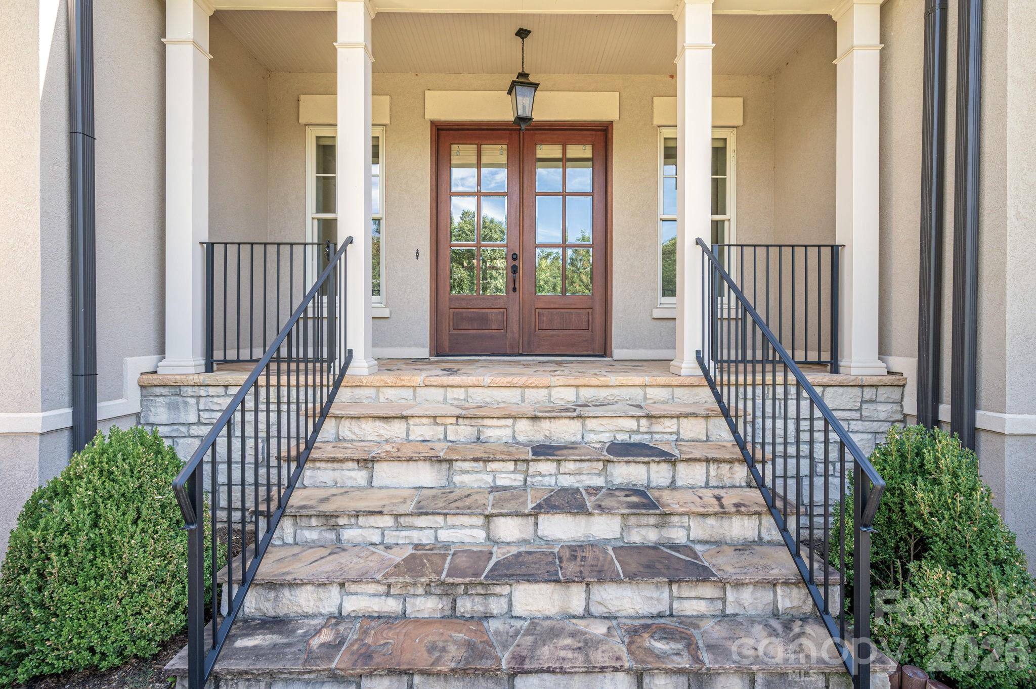 5109 Watermead Lane