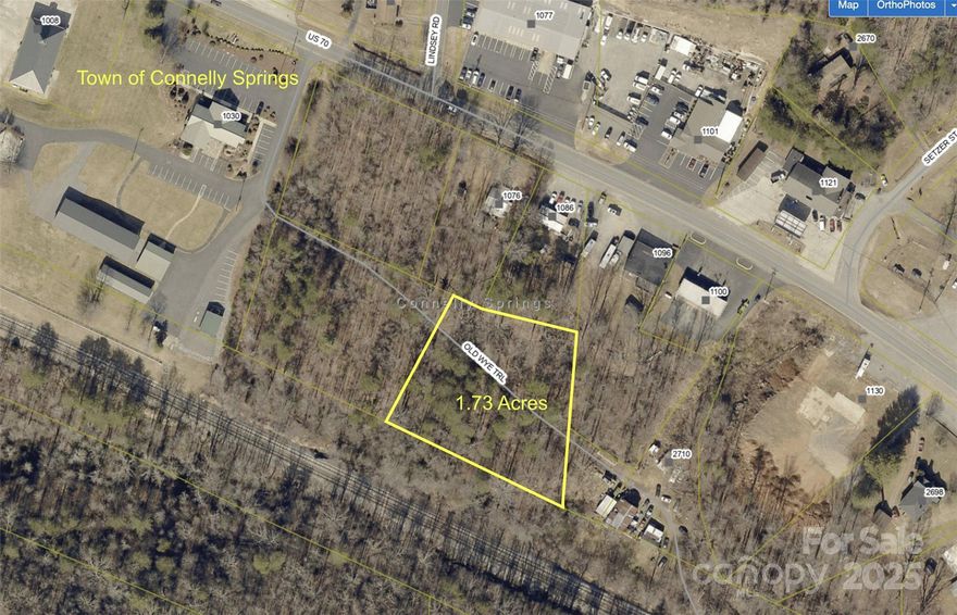 Nice lot in Connelly Springs. Many possibilities. Zoned HB.