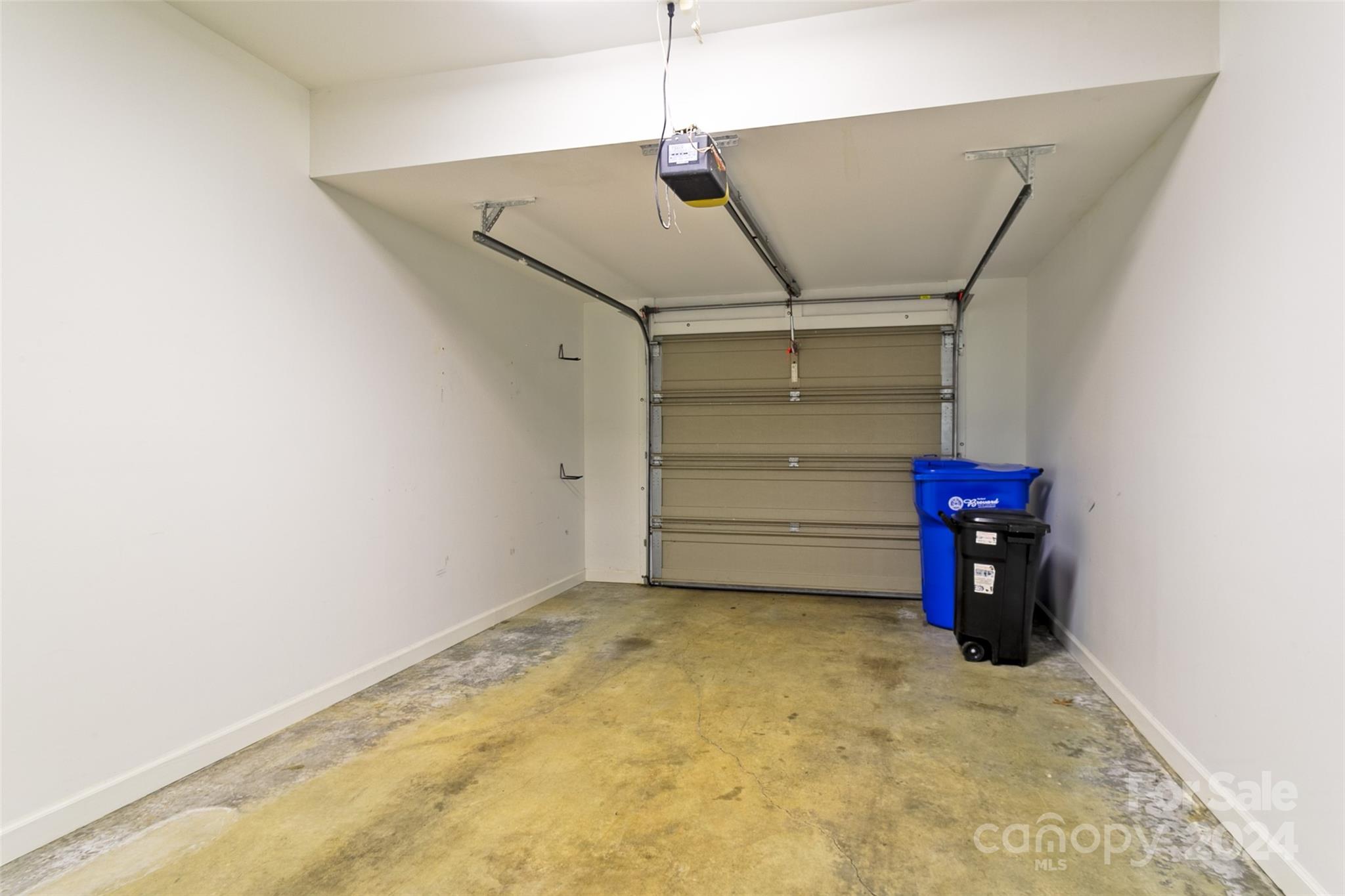 Straus Park - Residential