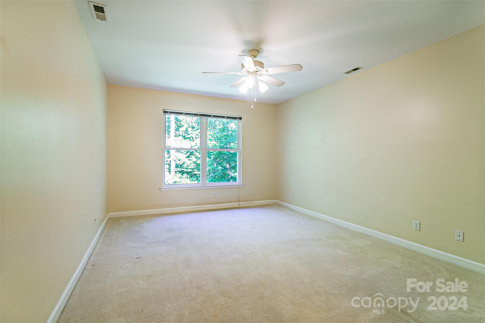 Straus Park - Residential