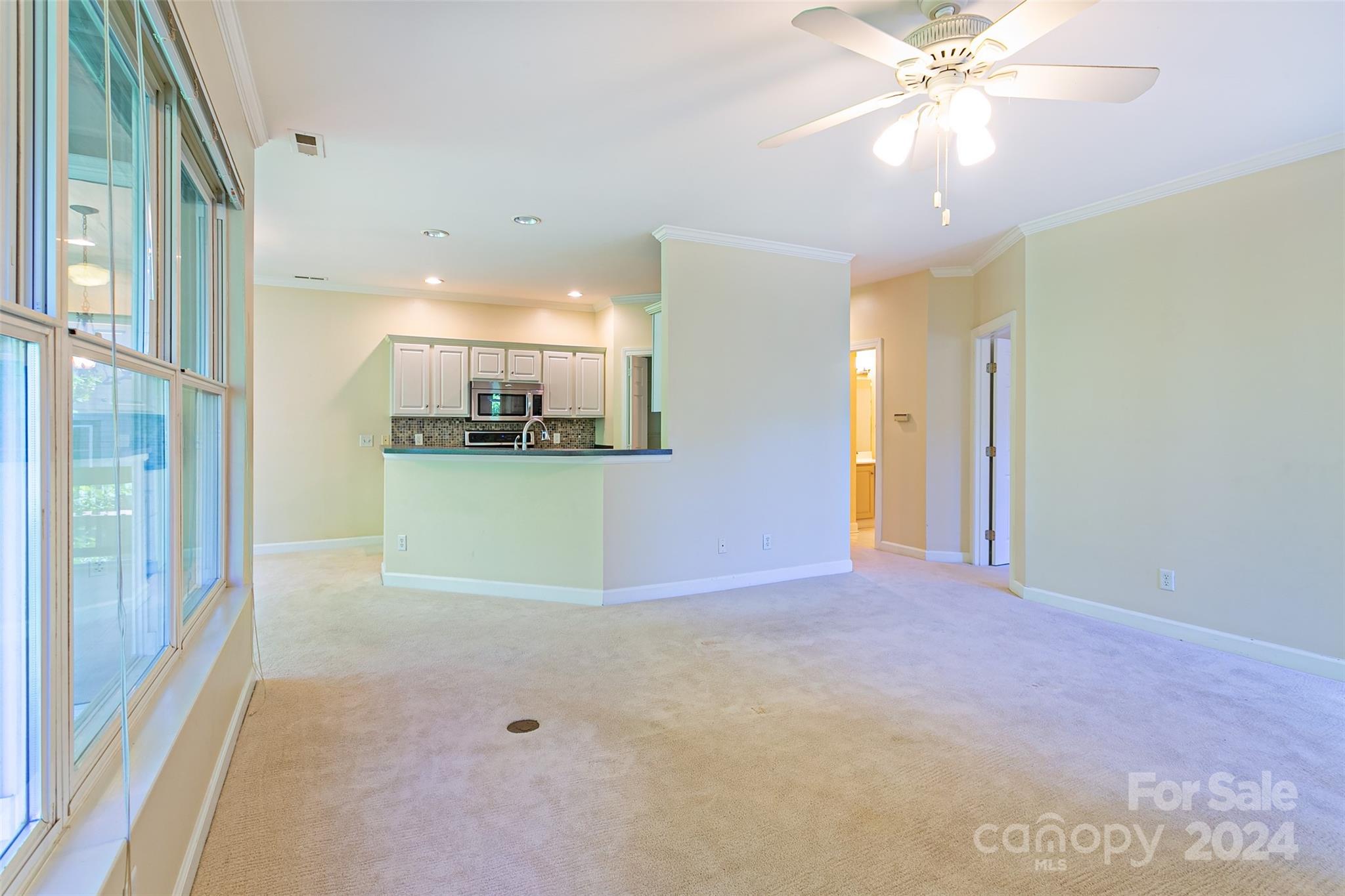 Straus Park - Residential