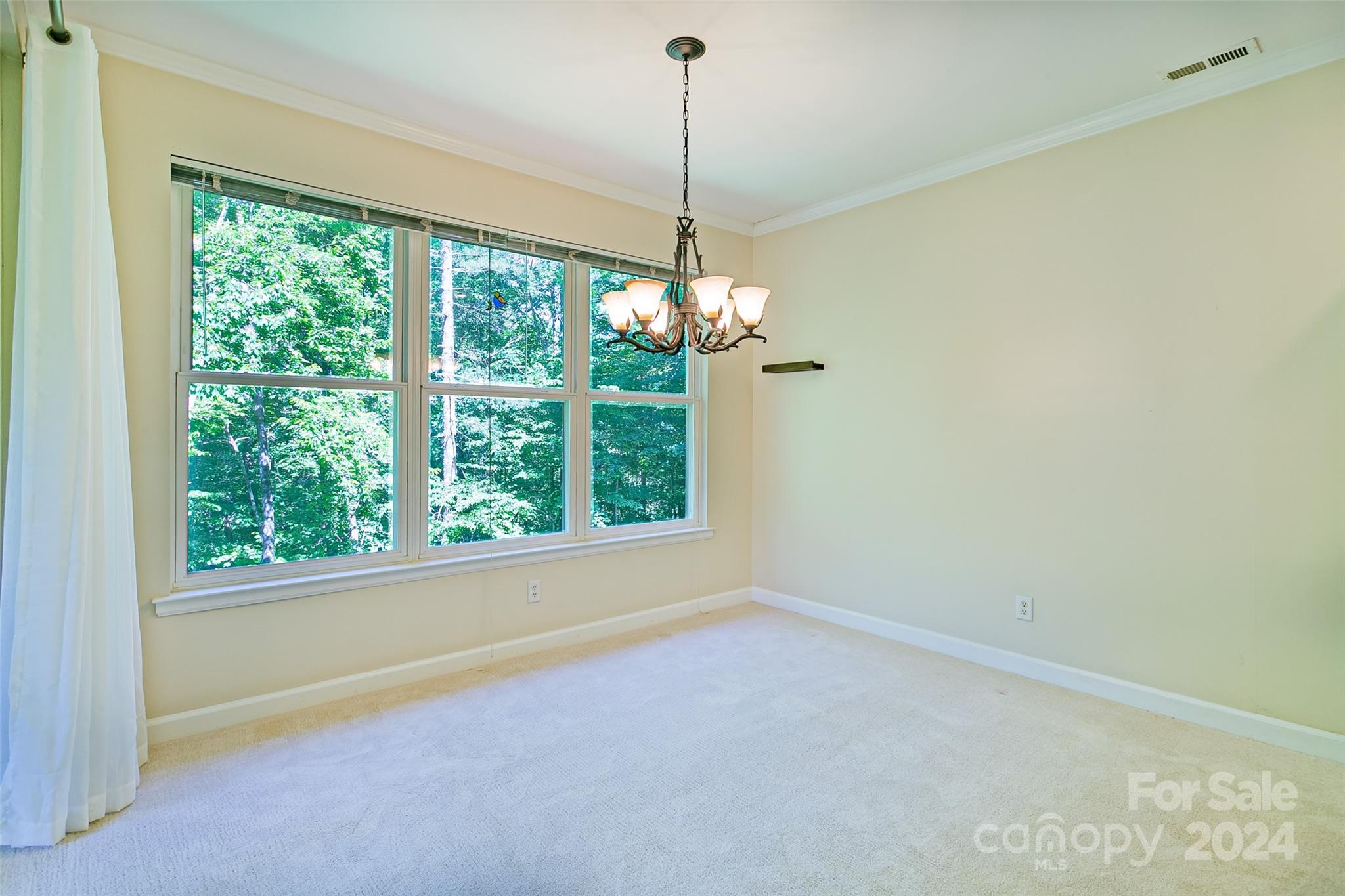 Straus Park - Residential