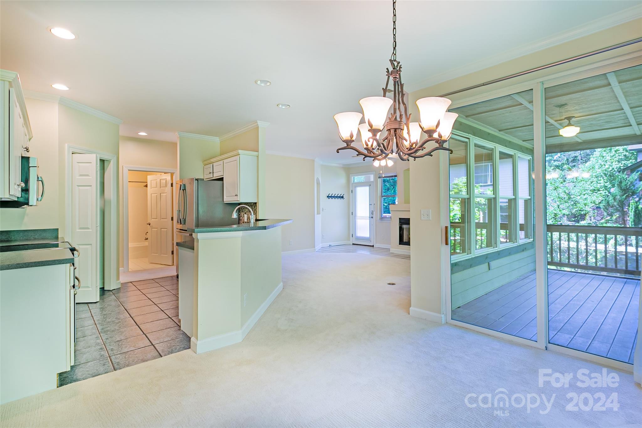 Straus Park - Residential