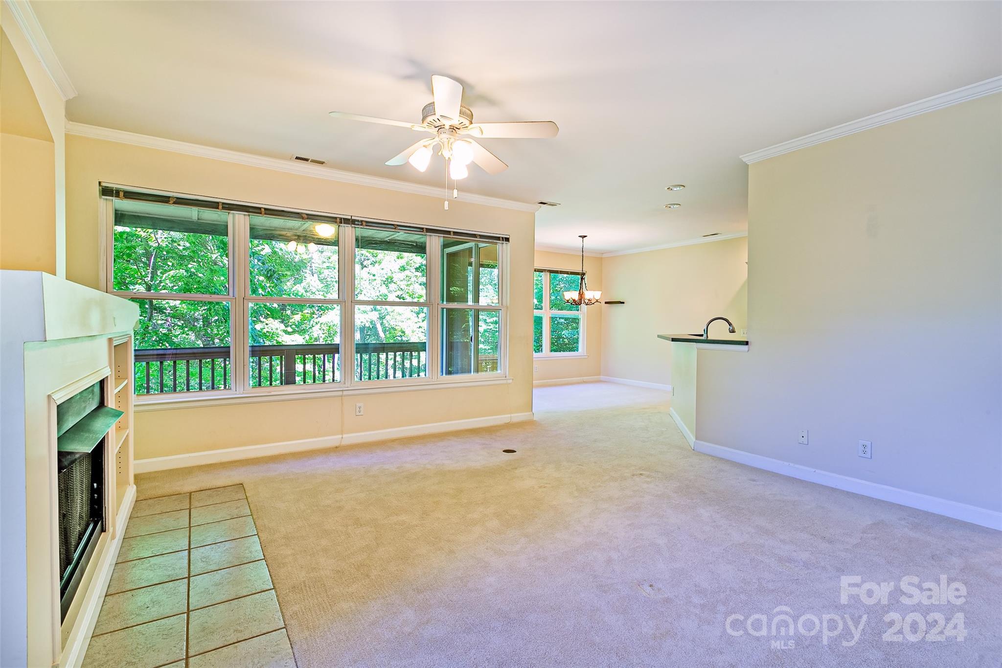 Straus Park - Residential