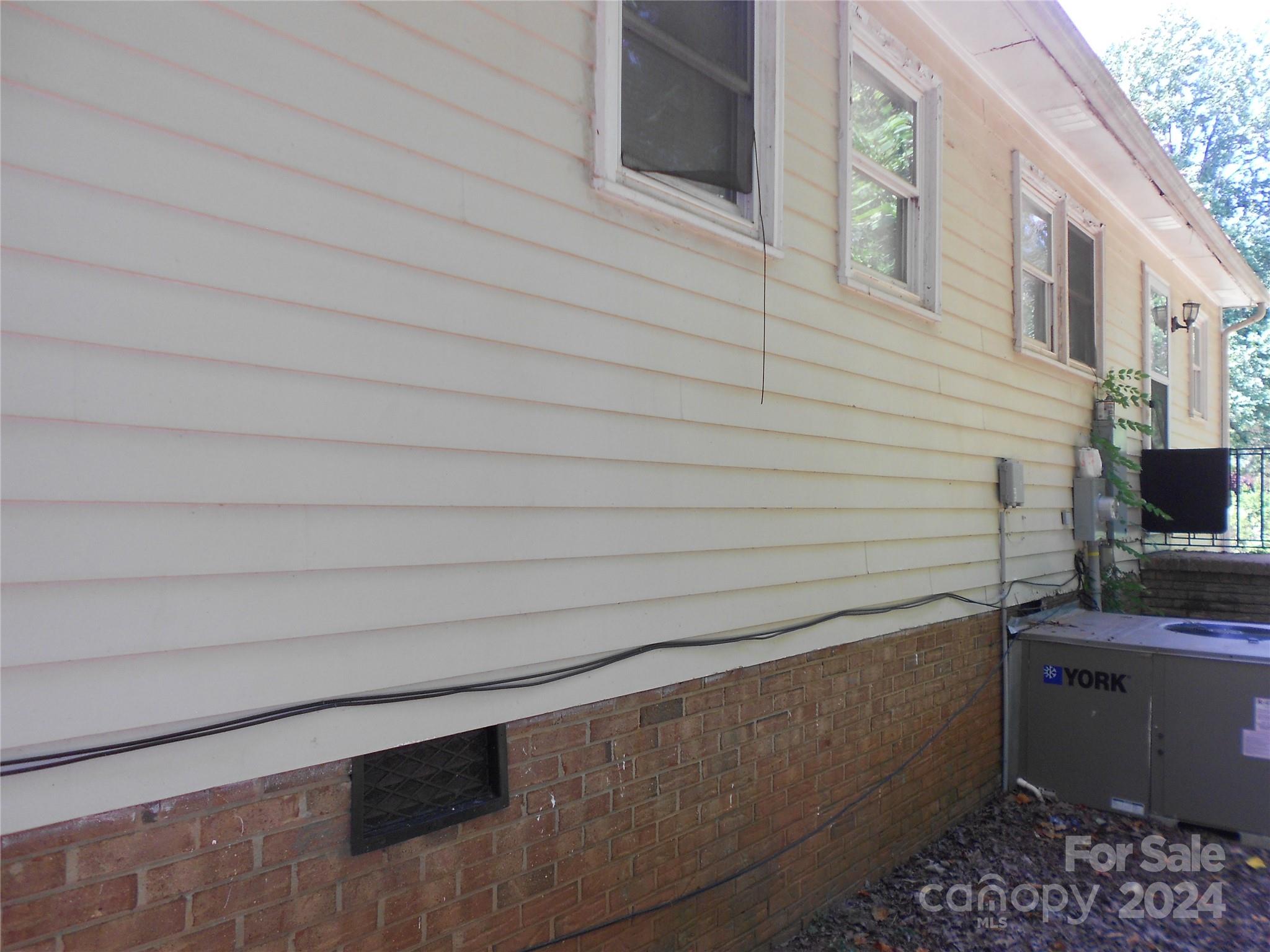 Wooded Valley - Residential