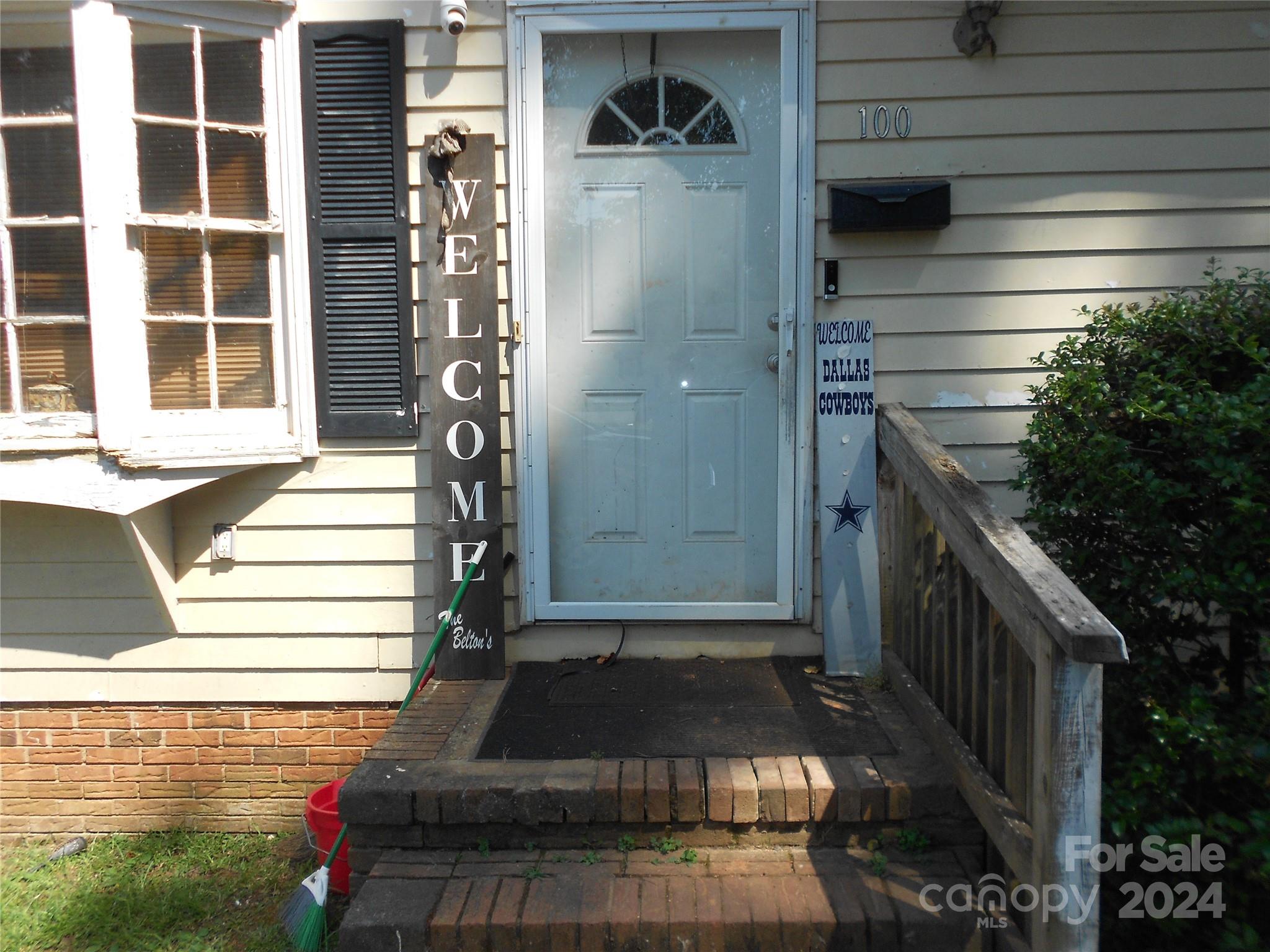 Wooded Valley - Residential