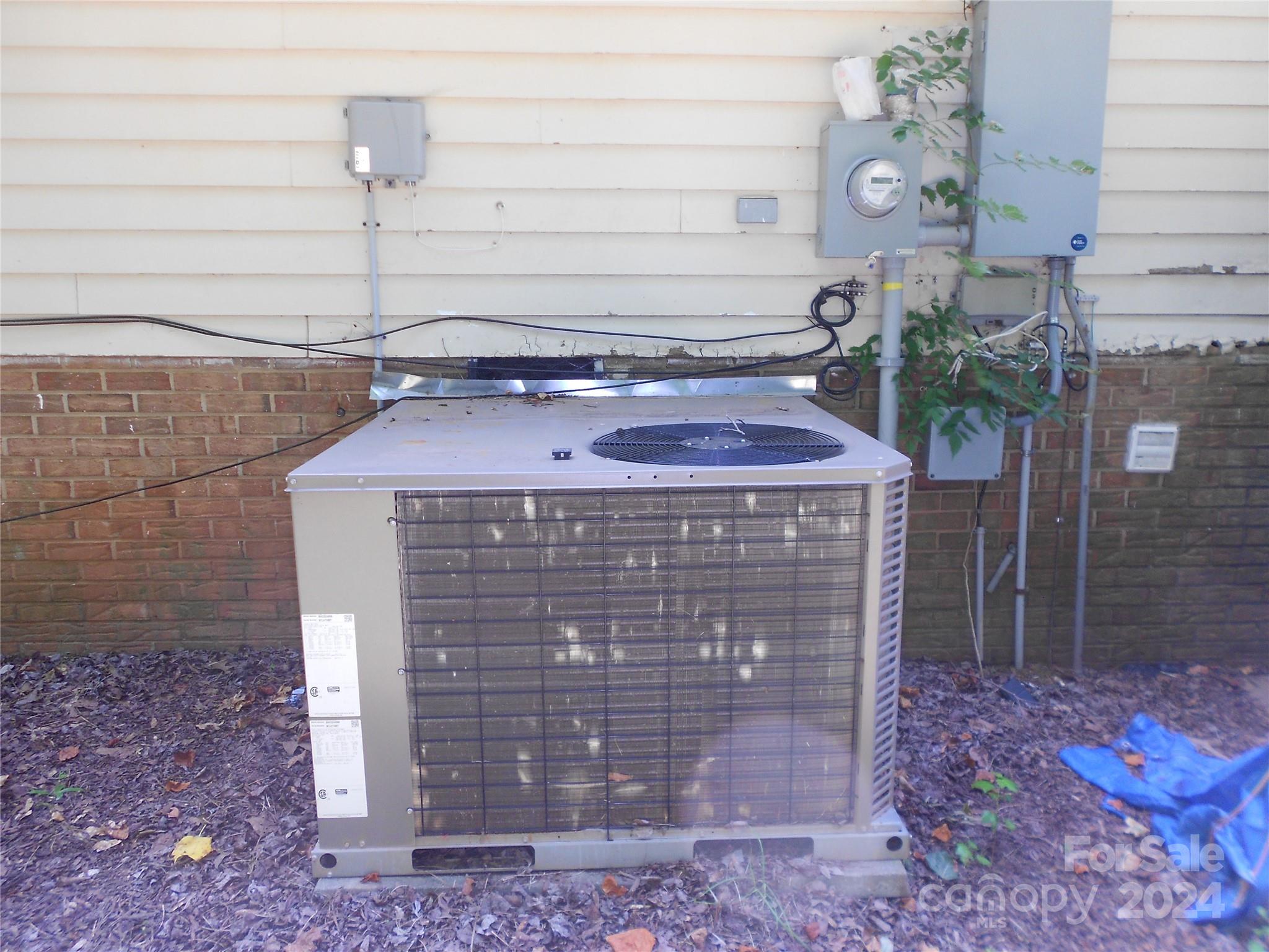 Wooded Valley - Residential