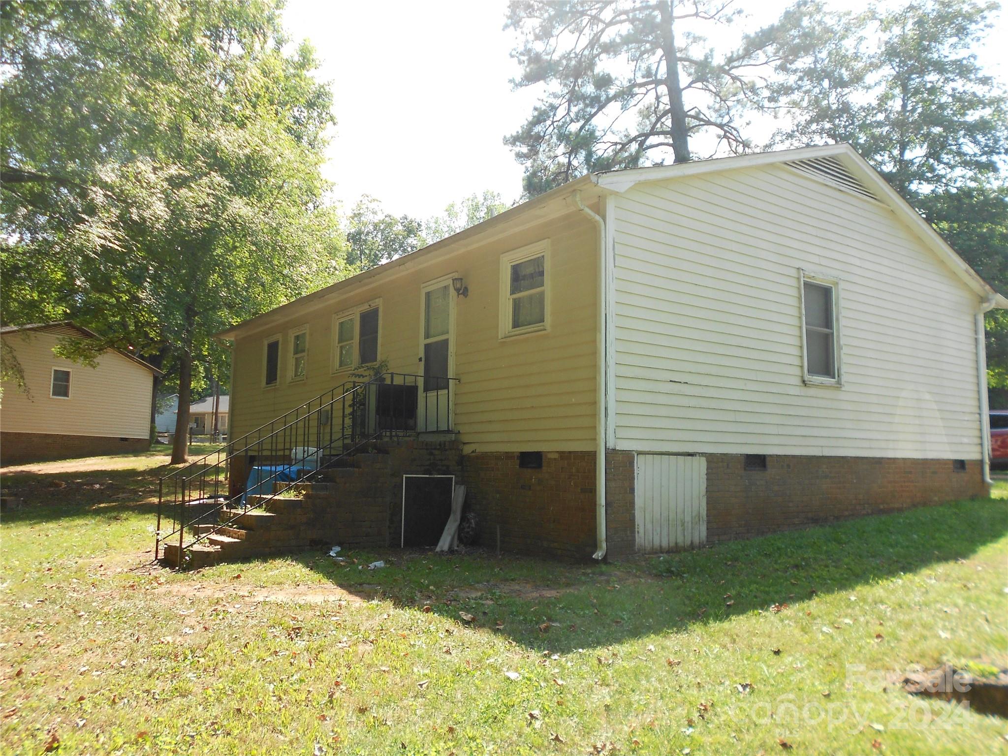 Wooded Valley - Residential