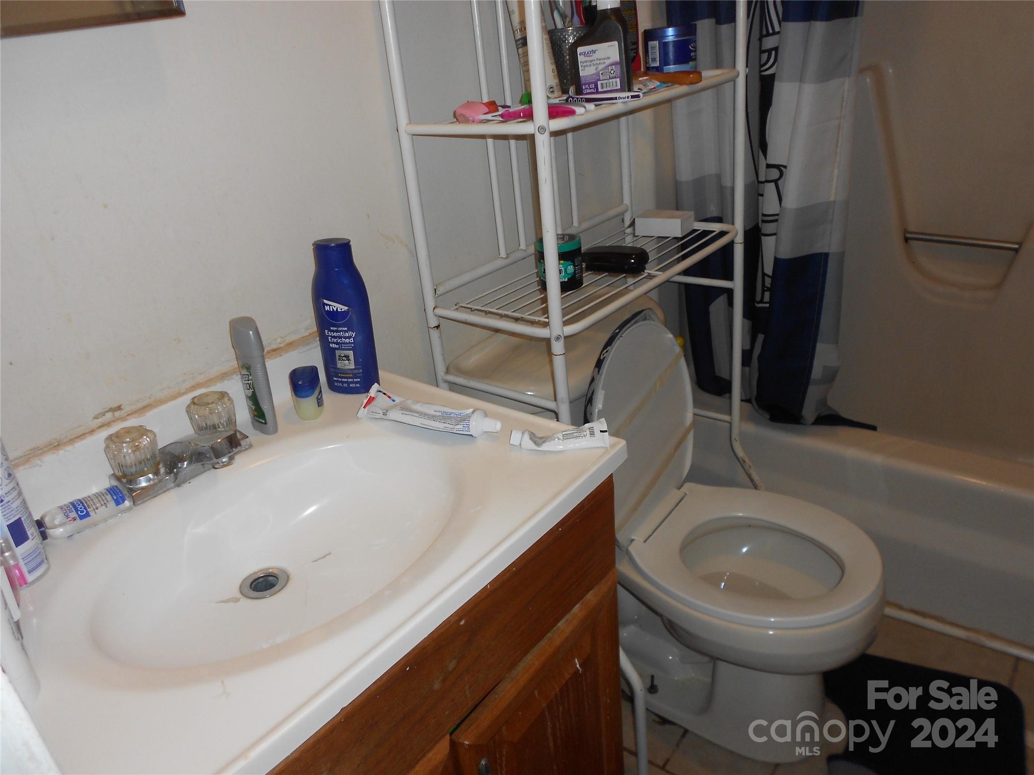 Wooded Valley - Residential