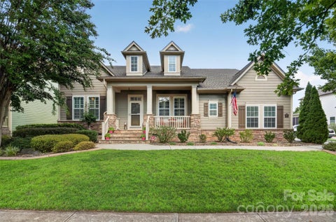 Photo of 12823 Forrester Avenue, Huntersville, NC 28078 (MLS # 4420041)