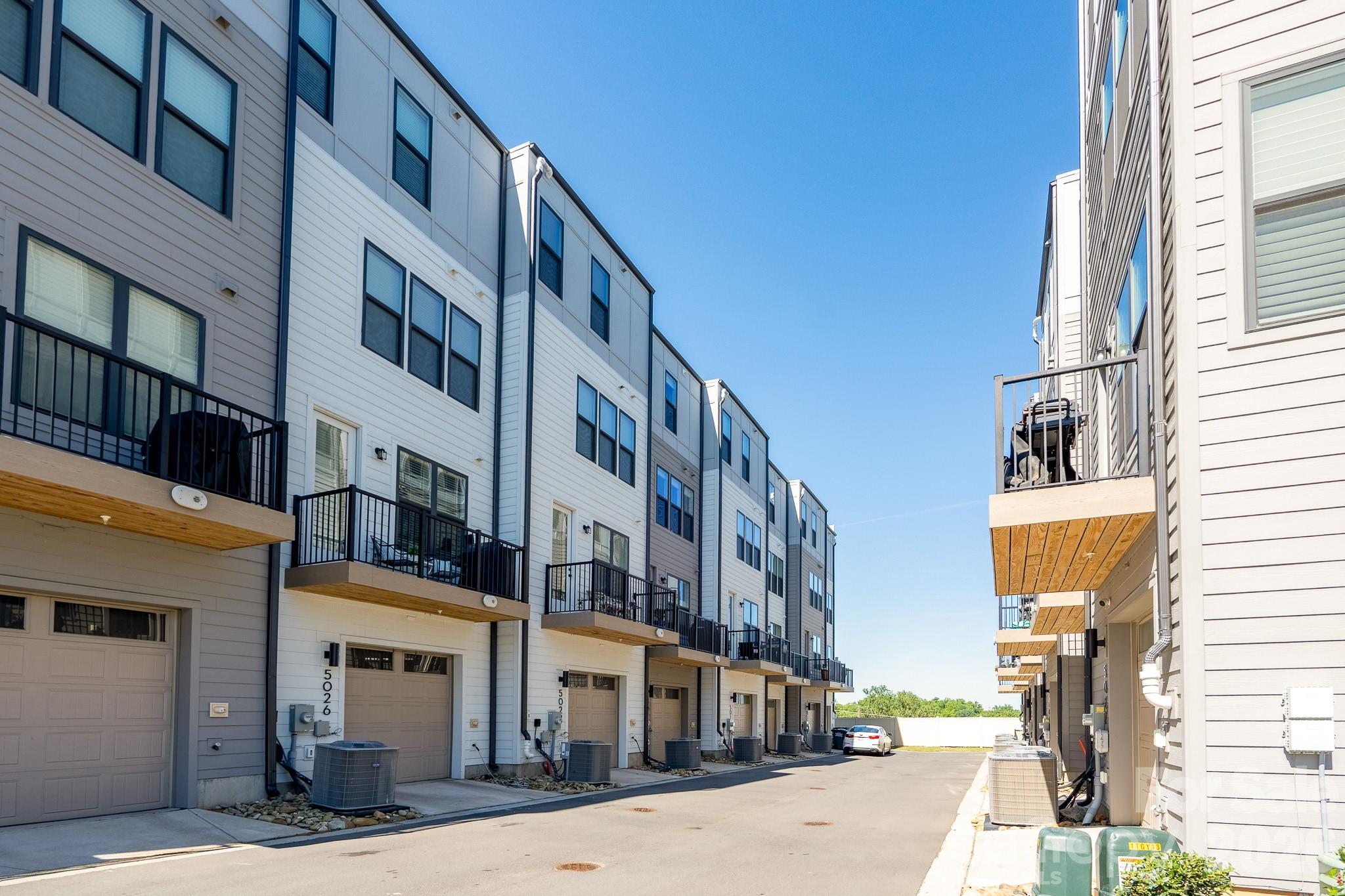 Tremont Station - Residential