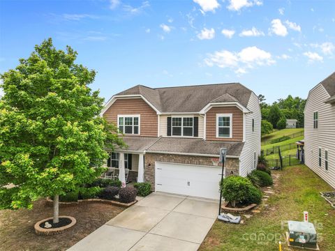 2042 Newport Drive Fort Mill SC 29707