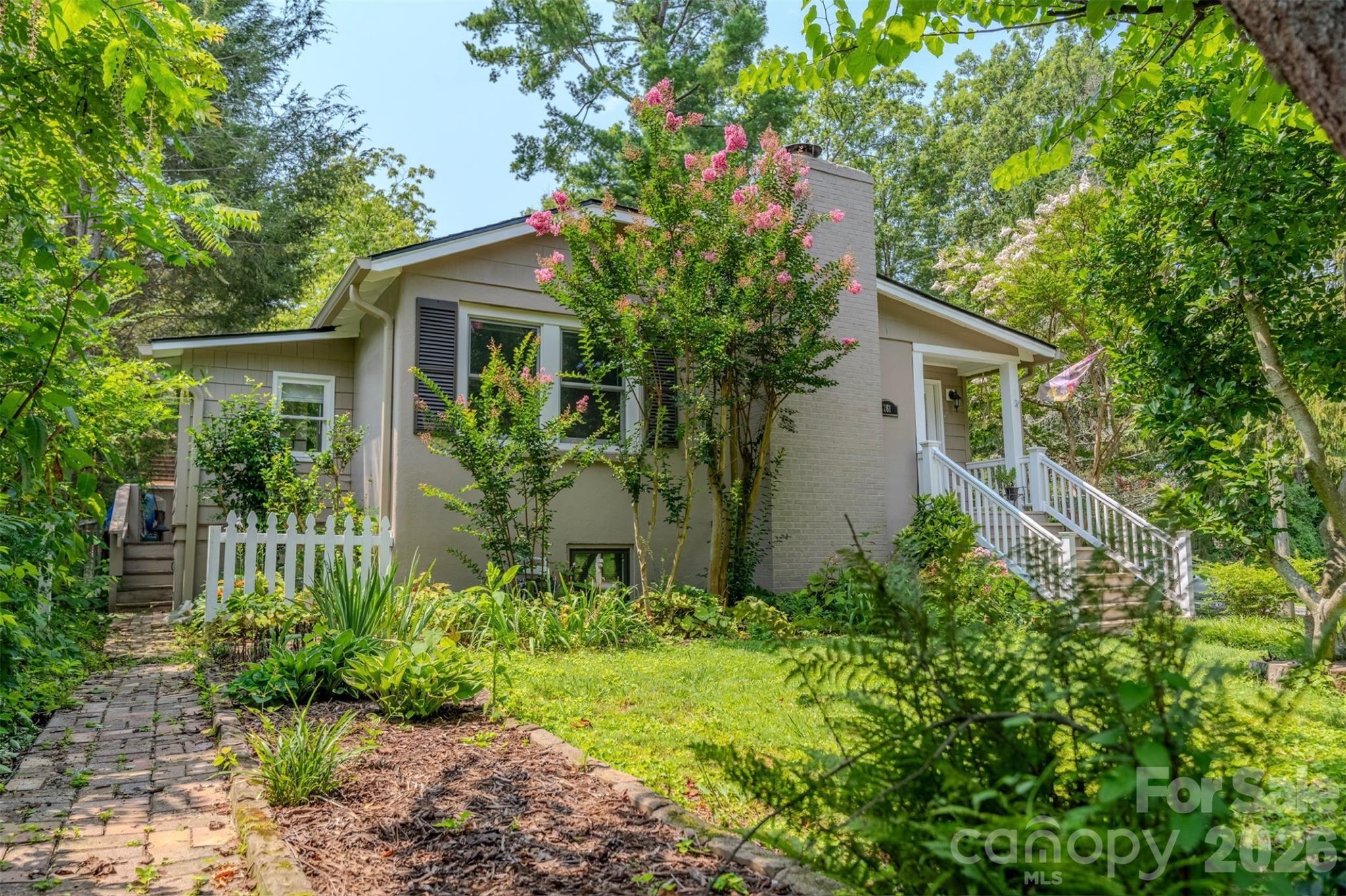 261 Forest Hill Drive, Asheville, NC, 28803