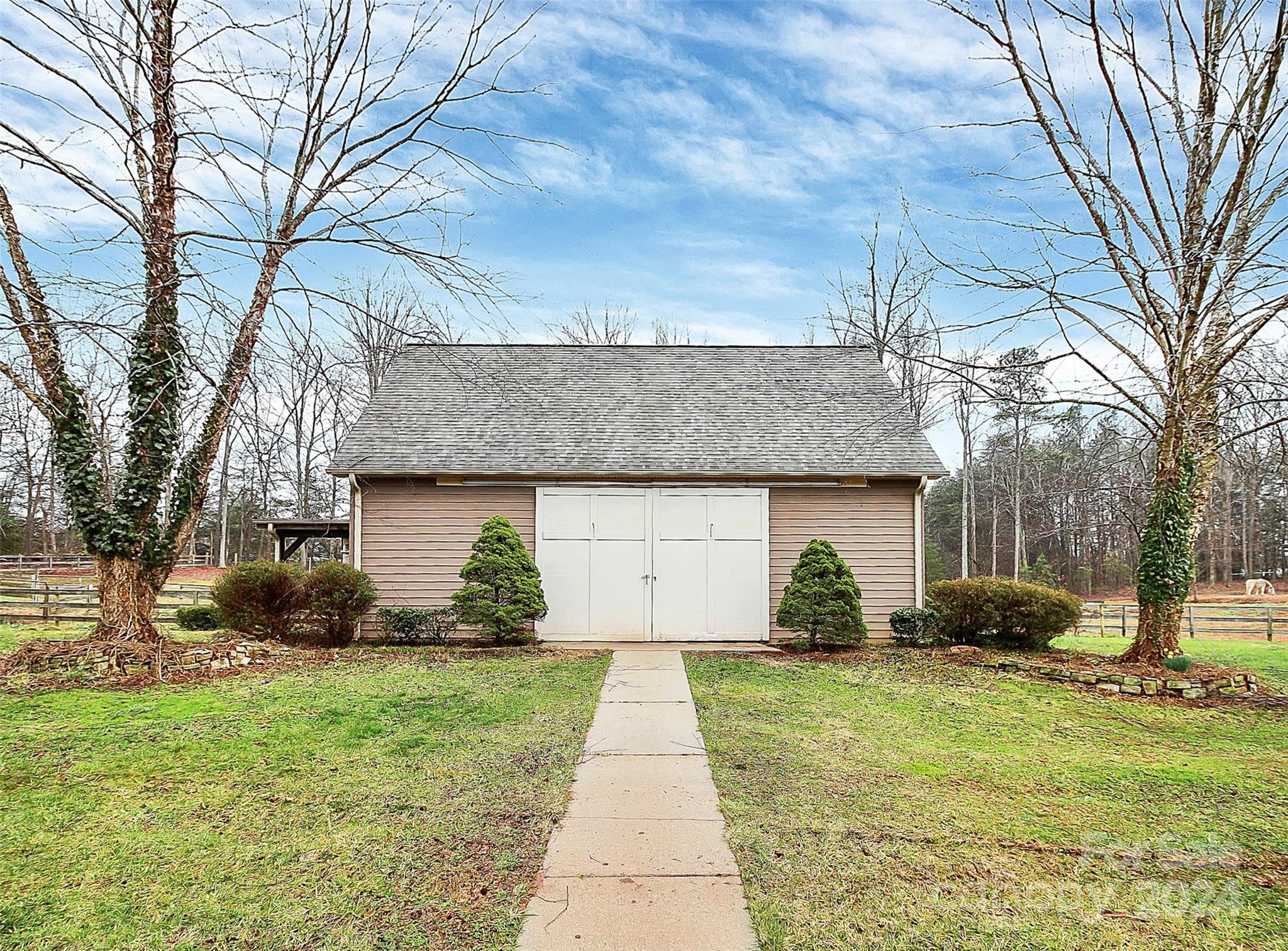 Timberlyne Estates - Residential