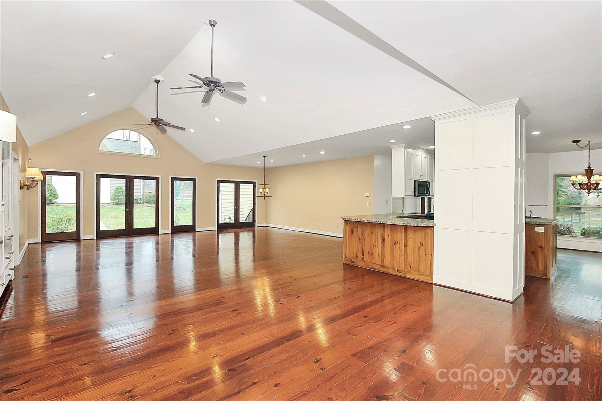 Timberlyne Estates - Residential