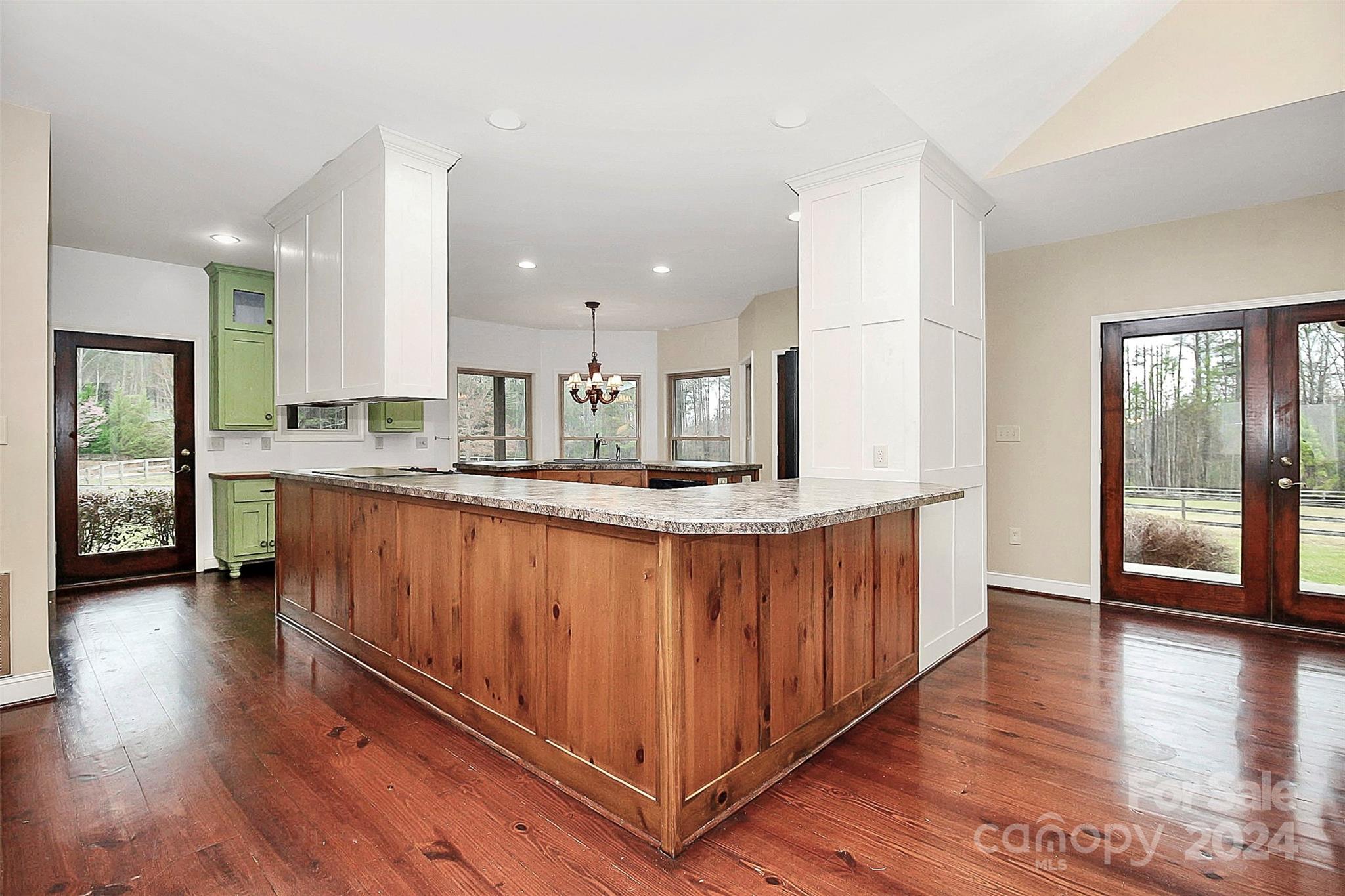 Timberlyne Estates - Residential