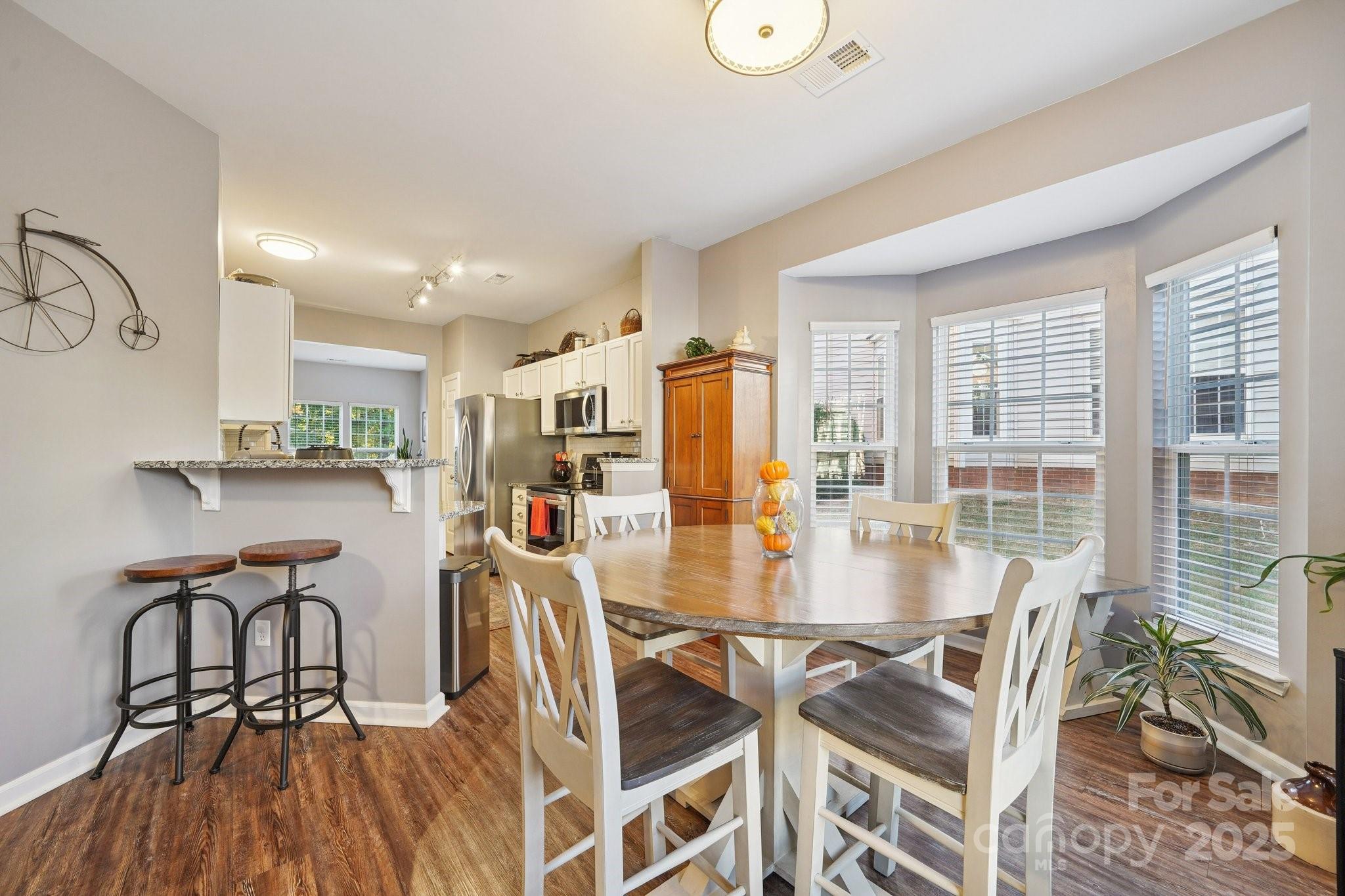 4003 Christine Lane E