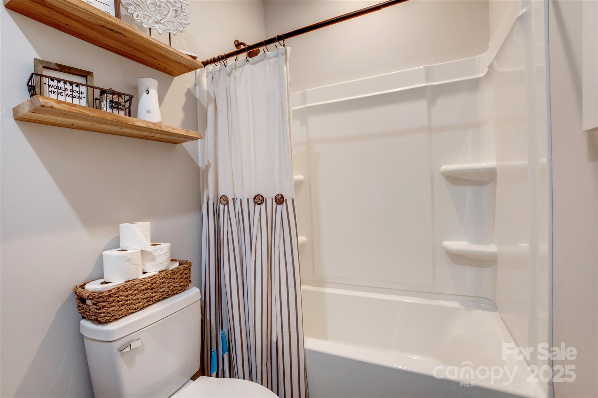 Ole Eastpointe - Residential