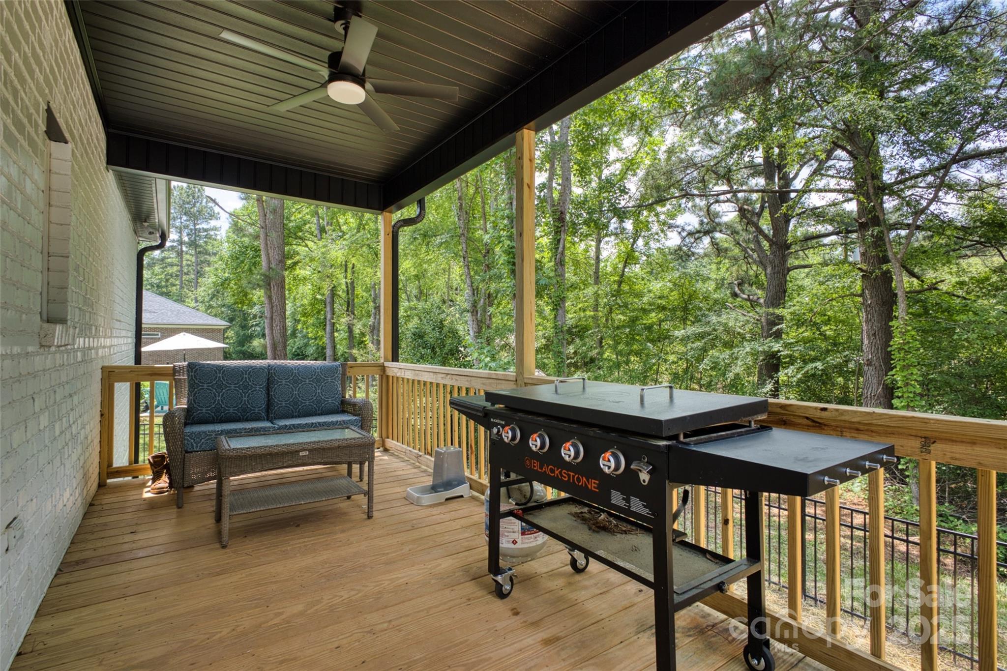 Ole Eastpointe - Residential