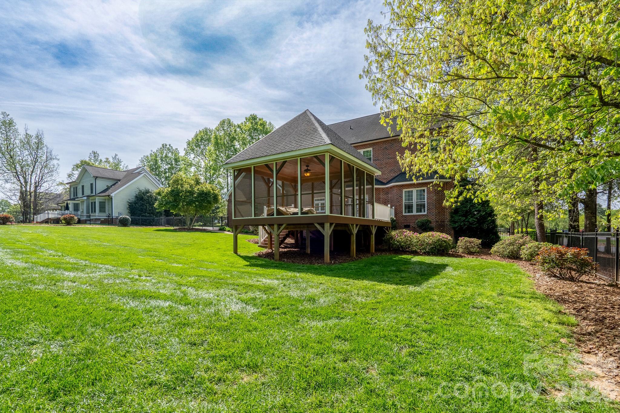 Spring Forest - Residential