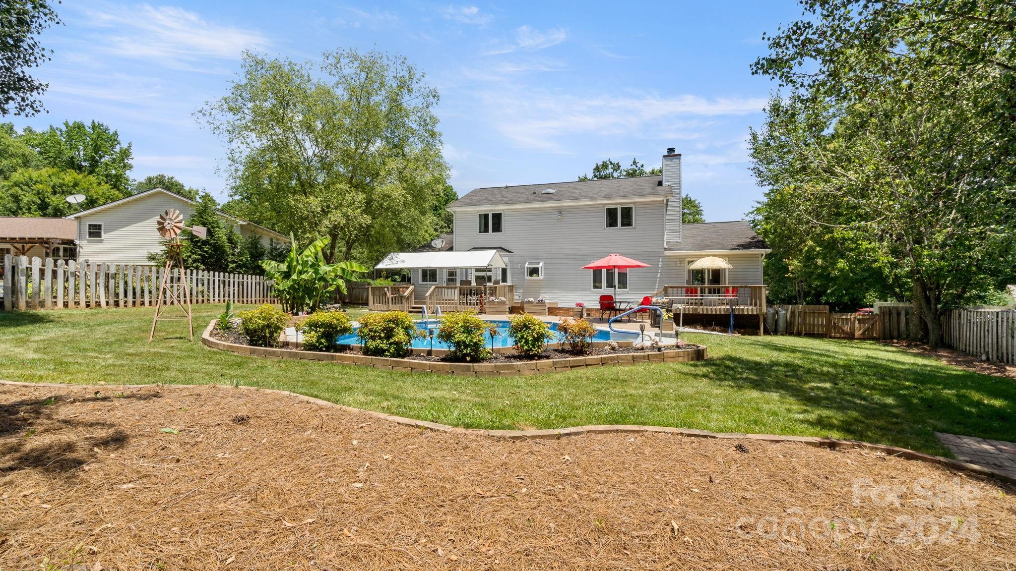 Foxwood - Residential