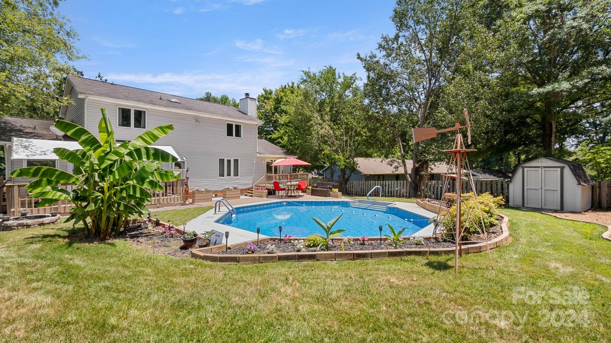 Foxwood - Residential