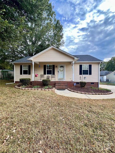 406 E Corriher Street Landis NC 28088