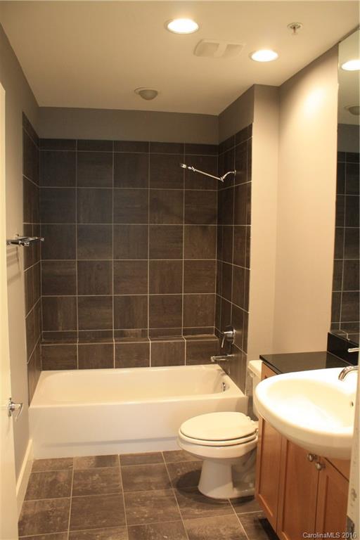 Courtside - Residential Lease